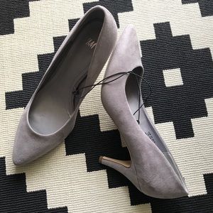 H&M Grey Suede Pumps (Heels)